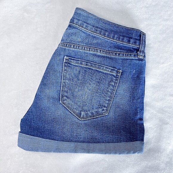 Old Navy Jean Shorts | 3" Inseam | Medium Wash | Size 2 | Boyfriend | Distressed - Picture 3 of 11